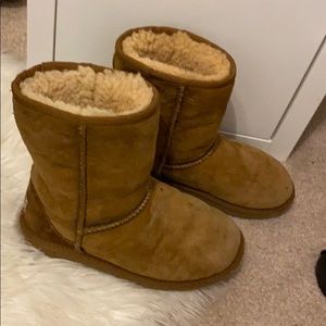 Tan uggs size 2